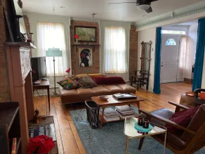 Vintage Village Charmer. Walkable to ALL! - Image 4