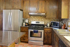 4BR Oasis w/ Heated Pool 7 Minutes from the Strip - Image 3