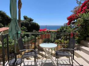 Oceanfront - Image 2