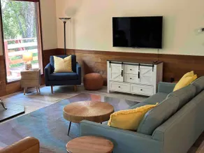 Downtown Murphy’s Creek House - Image 3