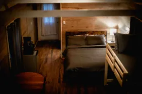 Large Scenic Cabin with Amazing View - Image 2