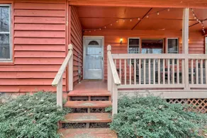 Kleines rotes Haus. Eine charmante Hütte in Clayton, Ga - Image 4