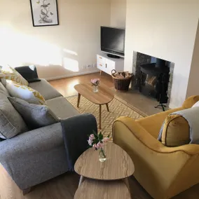 Bungalow on the Farm - Nr Glastonbury - Sleeps 6 - Image 2