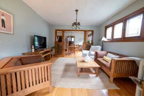 Beautiful Craftsman Bungalow - Centrally located! - Image 3