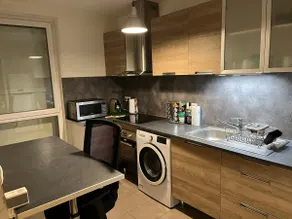 2-bedroom apartment Nanterre University - Image 3