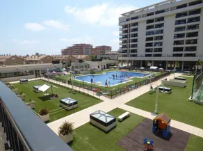Cosy Beach apartment, all services. Pool + beach - Image 4
