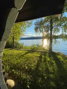 Newly renovated - unique location - private bathroom and outdoor shower - Image 3