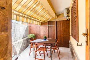 Yellow-house 100 meters from the sandy beach - Image 4