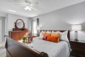 Spacious Dual-Home Retreat-Peloton-2 Kitchens - Image 4