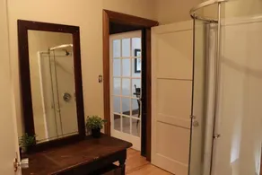 Loft apartment in the heart of old Trois-Rivières - Image 4