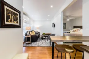 Modern beautiful, cozy studio apartment!!!! - Image 5