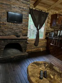 Cabin in the woods 3 - Image 5