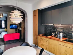 Stylish 2 bedroom apartment in Brussels - Image 5