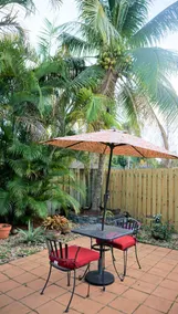LUXE 5-Star Resort, Private Yard + high speed WiFi - Image 3