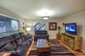 Cozy Mtn Home- Family & Dog Friendly w/ AC/Heat - Image 4