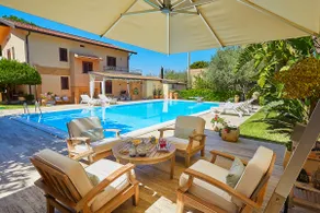 Villa Natino med pool og have - Image 4