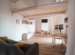 The Artist's Loft House - Brand new, downtown area - Image 3