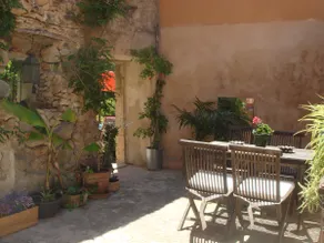 Rustic studio in a beautiful finca - Image 3