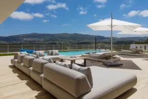 Modern luxurious brand new villa in Cadaval. - Image 5