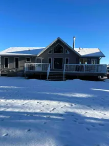 Cozy Candle Lake Getaway 3 bedroom/2 bath sleeps 7 - Image 2