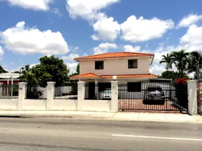 MIAMI. HELT PRIVAT HEM - TOPPNIVÅ - Image 2