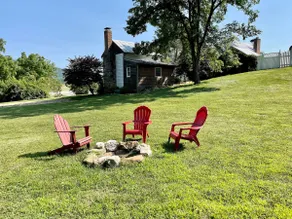 Shenandoah Log Cabin on beautiful farm - Image 2