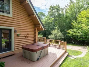 Secluded Home-Hot Tub & Water Access to Round Pond - Image 4