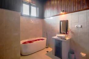 Loka Pala Villa - Image 2