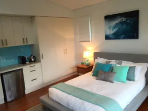 Luxury Studio - Direct Beach Access - Image 5