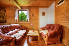 Wooden house Plitvice lakes - Image 2
