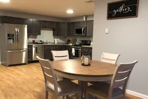 Spacious 3 bedroom home, excellent location. #1 - Image 2