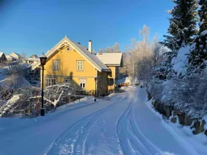 Cozy house 30 min from Oslo, close to lakes - Image 2