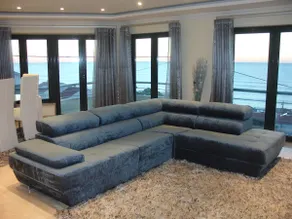 Luxus-Wohnung mit Blick auf das Meer, Kinderspielplatz und Pool - Image 3