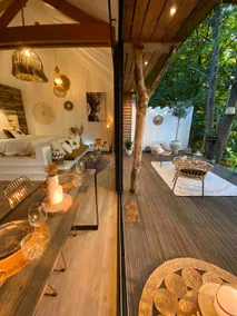 Small, private cabin - Image 2
