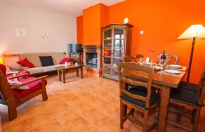 Rural retreat in Sierra Norte near Buitrago - Image 2
