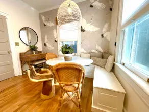 Crane on Dock Bungalow Stunning 3BR 2BA + Parking - Image 3