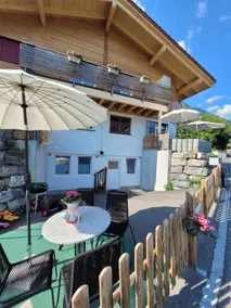 Lakeview Basement Apartment near Interlaken - Image 2