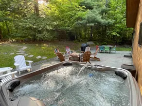 HYGGE HOUSE Luxe HotTub, Sauna, Summer/Fall Leaves - Image 2