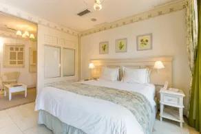 Amazing Suite 40m2 at Jurerê - Image 2