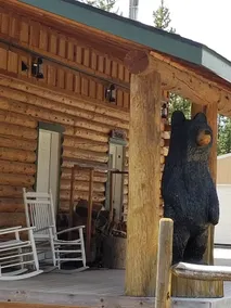 Grampie's Cabin - Image 3