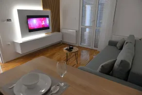 HM Apartments - Image 5