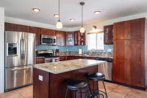 Ocean view w/AC, near Rainbow Falls and Downtown - Image 2