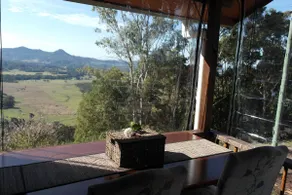 Byron Bay Hinterland Cottage with Views - Image 3