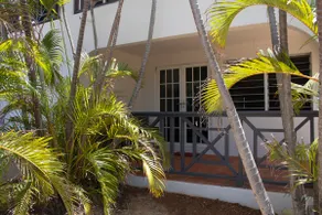 Fully Equipped Island Apartment with Fruit Garden - Image 2