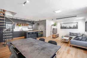 Luxury duplex - Image 2