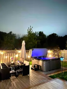 Cozy HOME w/ Hot Tub, Netflix, Games & More - Image 2