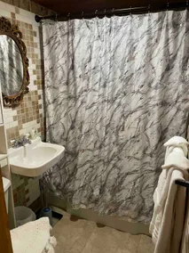 Ozarks Nightly Rentals, Twin Pines House - Image 4