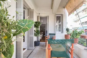 Sunny apartment at the foot of Acropolis - Image 3