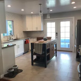 Cozy Home in Monrovia -2 bedrooms - Image 2