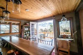 Yellowstone River Beach Cabin on YNP Boundary - Image 4